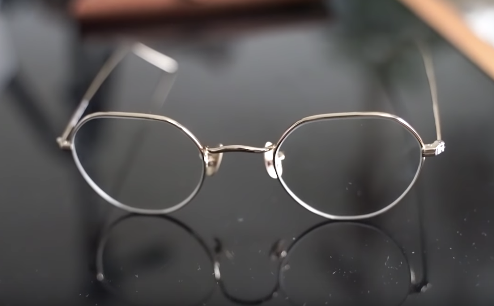 【コスパ最強】おすすめのオールβチタン製JINSメガネ