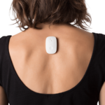 [最高の製品]貼るだけ簡単。肩こり、腰痛に悩む人向けの矯正デバイス